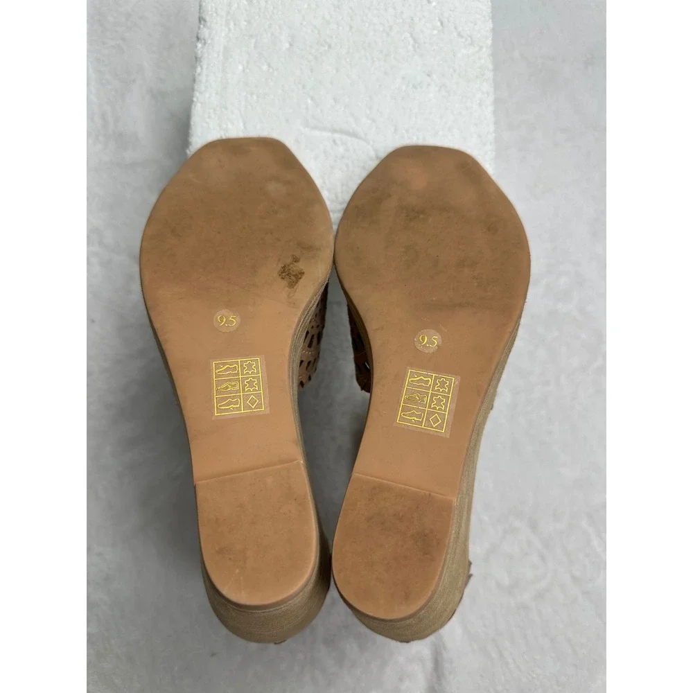 Jeffrey Campbell Tan Suede Laser Cut‎ Wedge Sandals Ankle Strap Brown Size 9.5